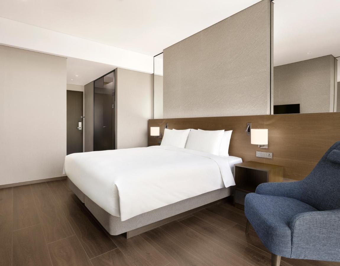 Four Points By Sheraton Сувон Экстерьер фото