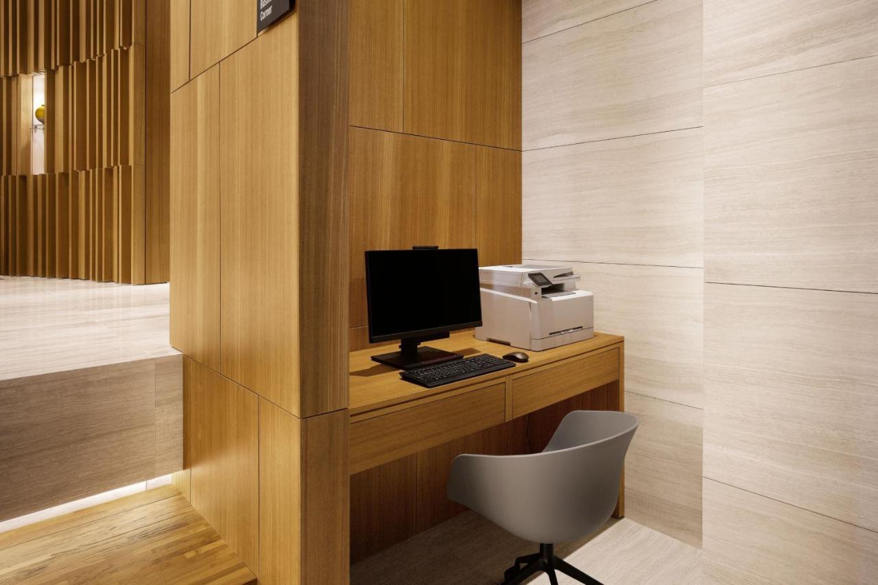Four Points By Sheraton Сувон Экстерьер фото