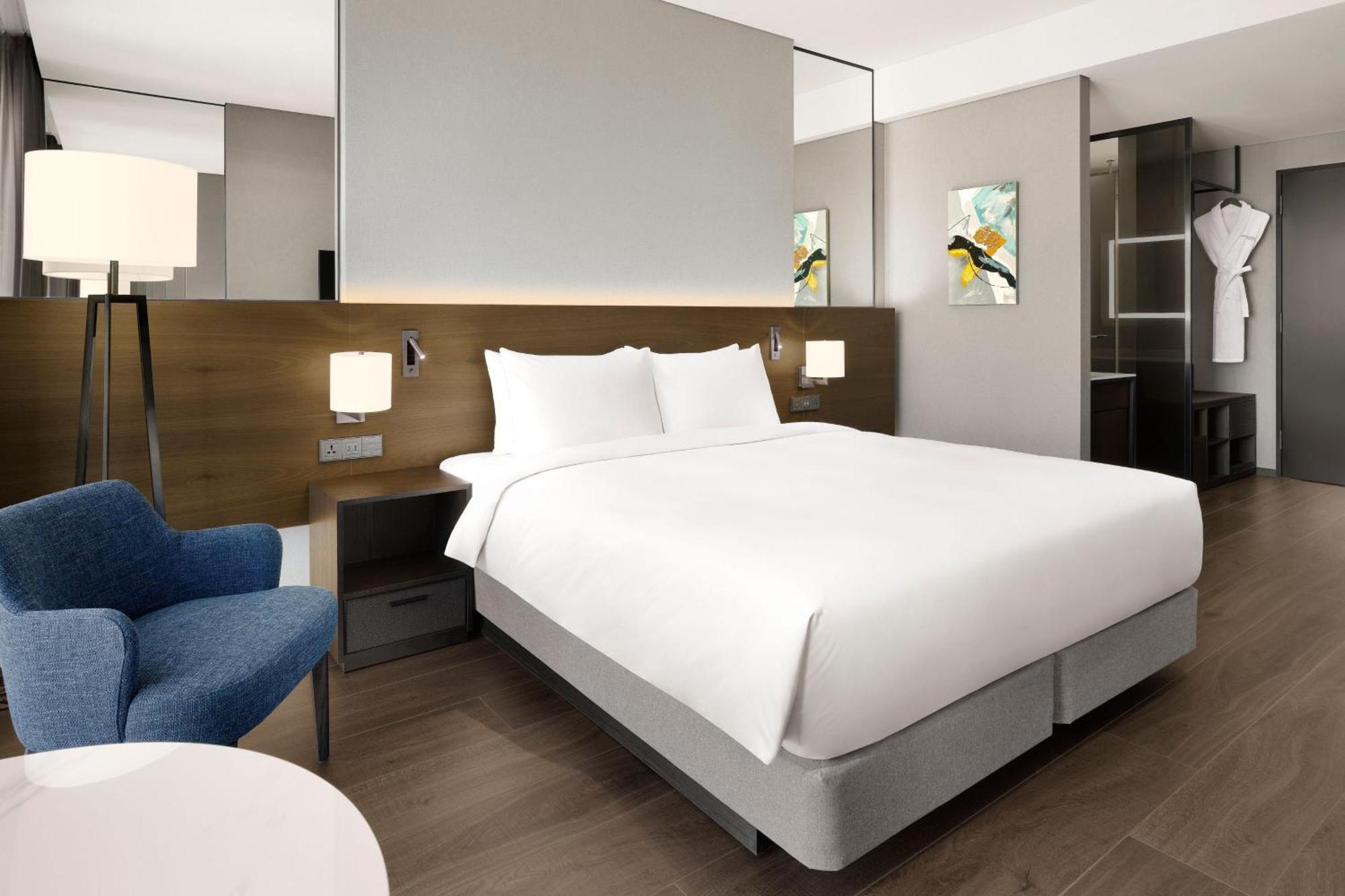 Four Points By Sheraton Сувон Экстерьер фото