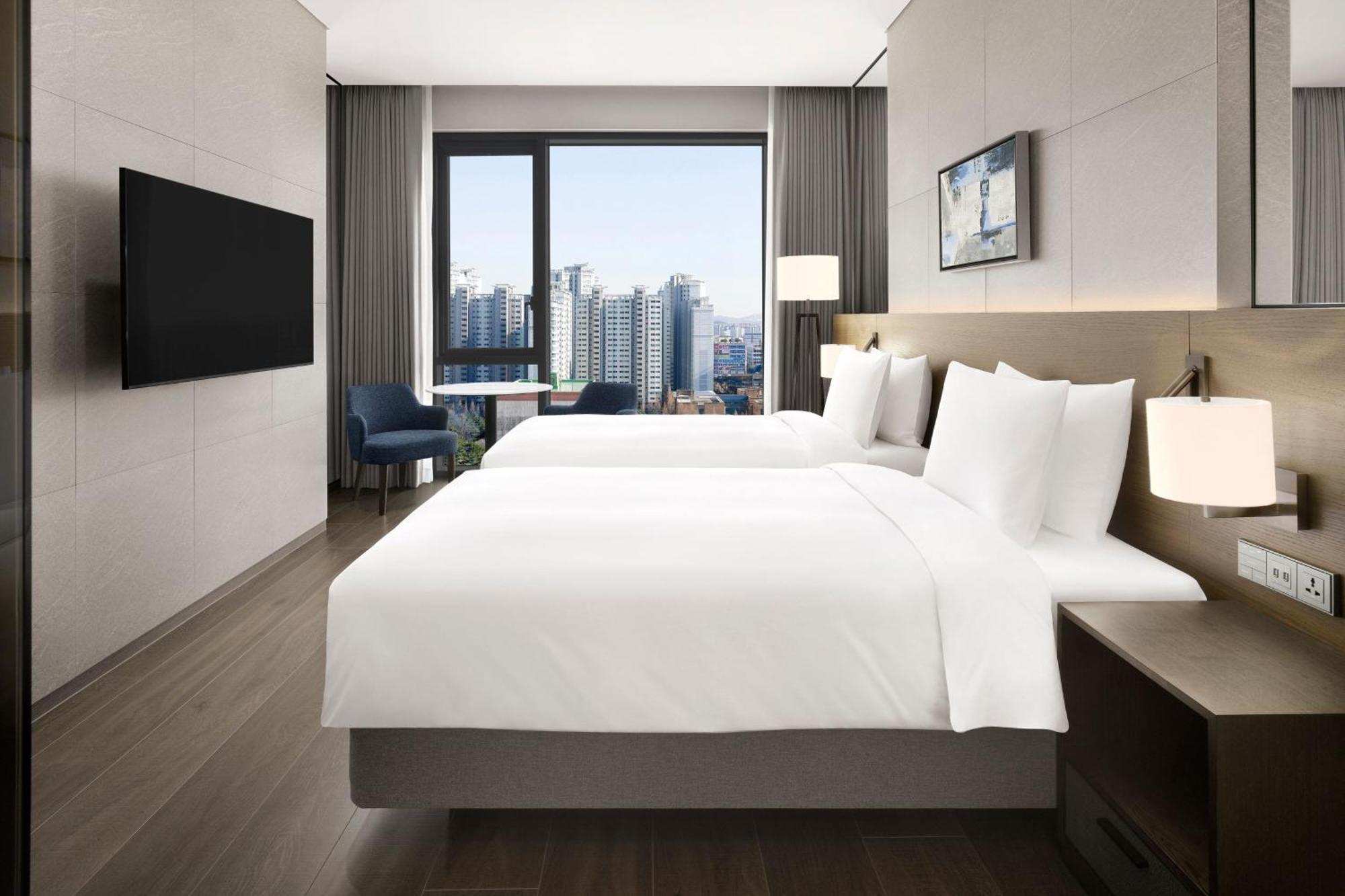 Four Points By Sheraton Сувон Экстерьер фото